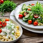 Beşamel Soslu Makarna Yanına Ne Gider ?